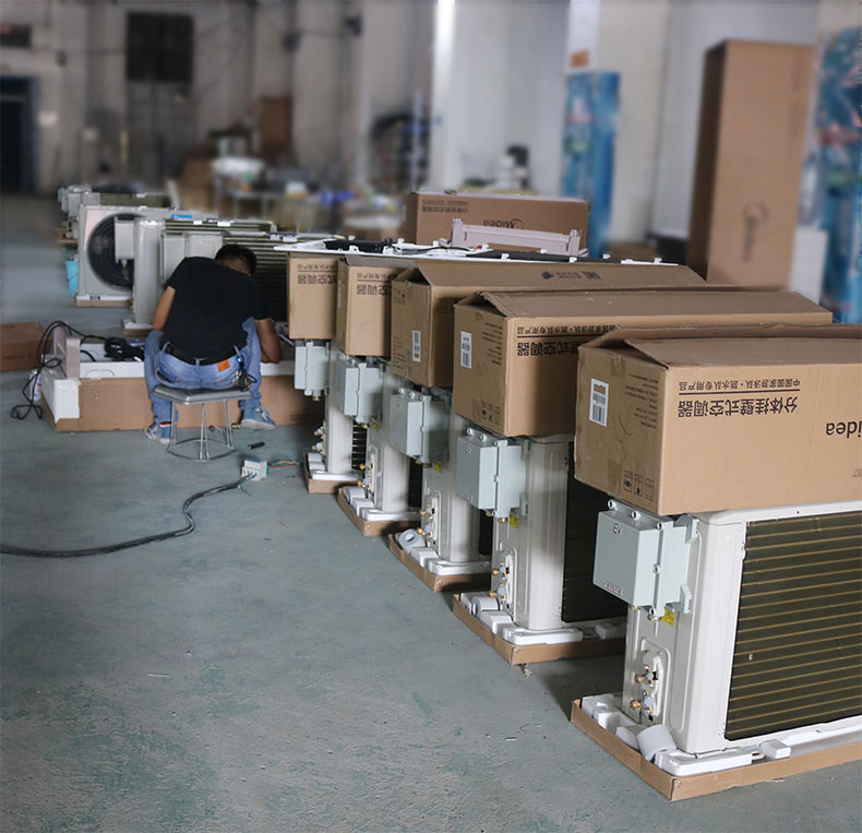 �������{