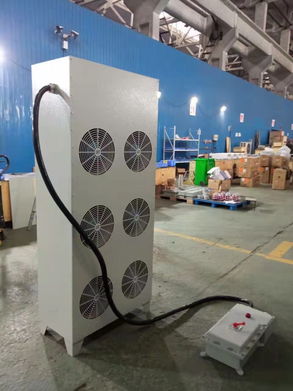 ¡����ʽ����ů�L�C�ľS�o�l����Σ�