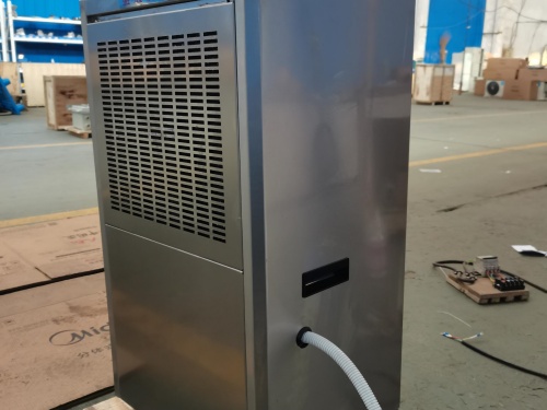 ¡�ַ�������C��ʹ�íh��